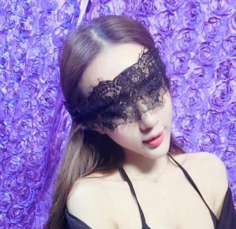Tiffany Eye Mask With Nylon Handcuffs